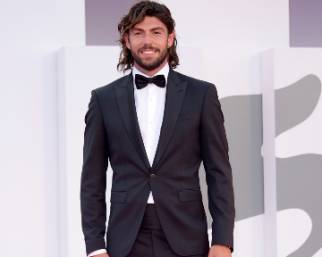 Ignazio Moser bellissimo al Festival di Venezia