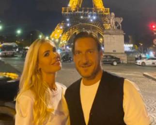 Totti e Blasi, weekend romantico a Parigi