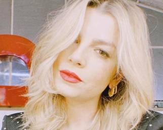 Emma Marrone sulla Tatangelo: 'è bona!'