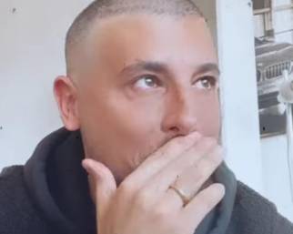 Il marito di Guendalina Tavassi non vuole togliere la fede