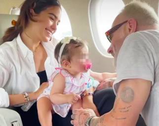 Gianluca Vacchi porta la famiglia in Sardegna