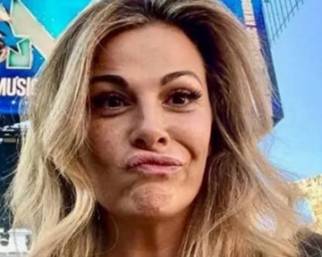 Vanessa Incontrada al timone di Striscia la Notizia